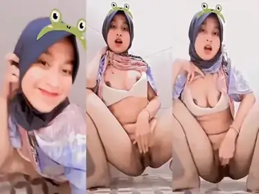 Bokep Indo Abg Hijab Binal Mainin Memek poster